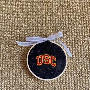 University of Southern California USC Trojans Christmas Ornament, New - Picture 1 of 1