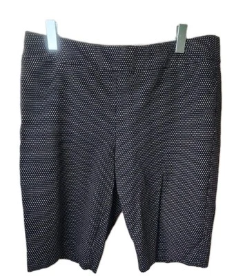 Pantalones Cortos a Lunares So Slimming By CHICO'S Talla 3 (16) Foto 1 de 4