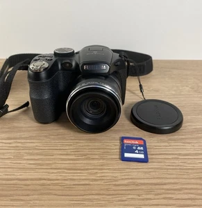 Cámara digital Fujifilm FinePix S2995 14,0 MP negra zoom óptico 18x tarjeta SD de 4 GB - Imagen 1 de 14