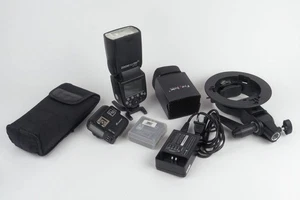 Flashpoint Zoom Li-ion R2 TTL On-Camera Flash Speedlight for Sony, R2TS, extras - Picture 1 of 3