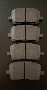 Pastillas de freno delanteras cerámicas nuevas Toyota Corolla & Matrix 2003-2008 - Imagen 1 de 3