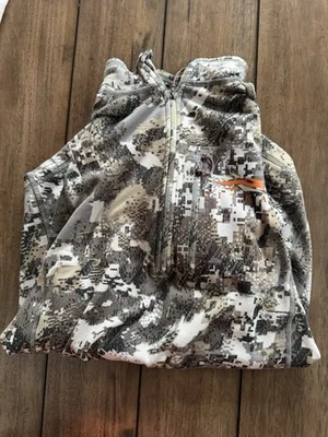 SITKA HOMBRE CORE PESO MEDIO CREMALLERA T TALLA MEDIANA OPTIFADE ELEVADO II Foto 1 de 2