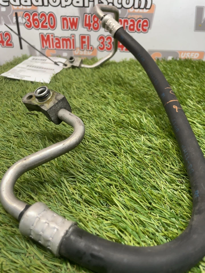 ✅ Manguera de aire acondicionado Toyota Sienna 2013 ver fotos OEM Foto 1 de 4