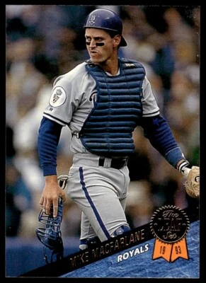 1993 Leaf Baseball Card Mike Macfarlane Kansas City Royals #422 - Image 1 of 2