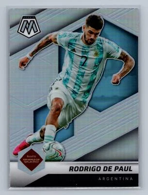 Rodrigo de Paul 2021-22 Panini Mosaic Road to FIFA World Cup Silver #15 - Image 1 of 2