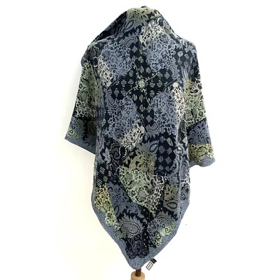 GIANNI VERSACE PAISLEY BOHEMIO GRIS CUADRADO bufanda de seda 33 en HECHO EN ITALIA#a21 Foto 1 de 3