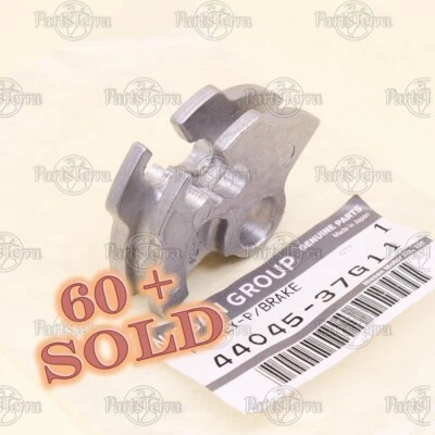 44045-37G11 Genuine OEM Nissan Parking Brake Cable Pulley Frontier Pickup - 1pc - Image 1 of 4