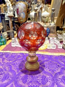 boule d escalier ancienne XIXe en verre taillé et coloré rouge orangé - Picture 1 of 3