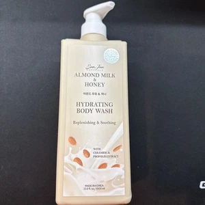 Almond Milk & Honey Body Wash - Picture 1 of 3