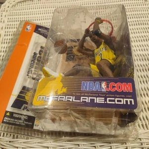 2003 McFarlane NBA Series 4 Indiana Pacers Jermaine O’Neal Yellow Jersey - Bild 1 von 11