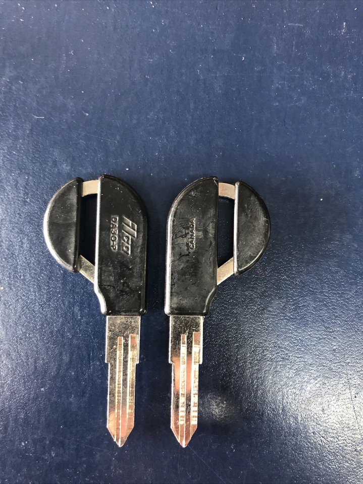 DA30P неразрезной ключ пустой для Nissan 280ZX & 300ZX 1984-96. Один ключ пустой - Изображение 1 из 1