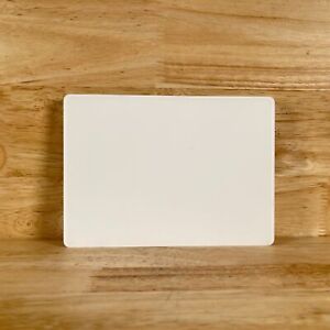 Apple Magic A1535 White Wireless Bluetooth Rechargeable Portable Trackpad