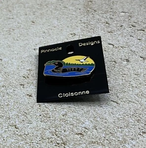 Vancouver B.C. Canada Pin Loon Bird  Lapel Enamel Collectible Vintage  - Picture 1 of 4