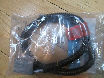 NOS 1989 1990 FORD AEROSTAR WAGON ASH TRAY LAMP & WIRE E69Z-14A584-A - Image 1 of 2