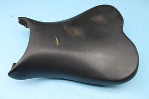 410 06-07 SUZUKI GSXR750 FRONT DRIVERS SEAT PAD SADDLE PILLION - Imagen 1 de 5
