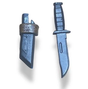 Mezco One:12 Red Hood Accessories 1:12 Scale - Picture 1 of 3