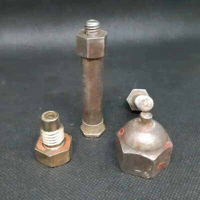 Anciennes pièces pompe à essence SATAM Bijaugeur bidon garage station service  - Photo 1/4