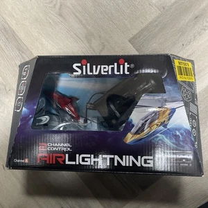 Silverlit AIR LIGHTNING Remote Control HELICOPTER - 2 Channel Control P3N3 - Picture 1 of 4