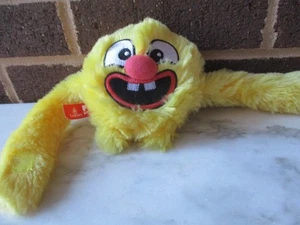 Emirates Airlines Fly with Me Monster "Padgee"- Yellow Bur Fasten Hands - Picture 1 of 5