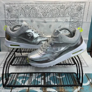 Zapatillas clásicas ZUMBA Air plateadas para mujer talla 7/38 EE. UU. - Imagen 1 de 10