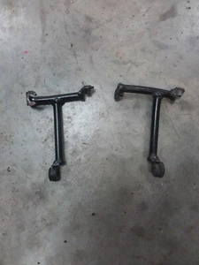 1995-1997 95 96 97 Kawasaki Ninja ZX6R radiator mount brackets stays pair Oem - Picture 1 of 3