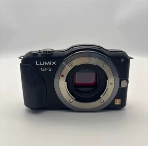 Panasonic Lumix GF5 Digital Camera Body Only Black (Preowned) - Picture 1 of 1