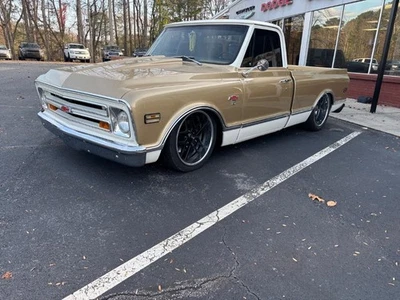 Chevrolet C-10 1968 502 V8, cabezales de aluminio, aire acondicionado, 4L60, Wilwood Br  Foto 1 de 4