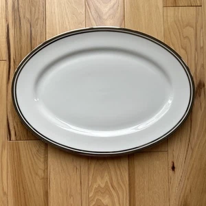 Royal Doulton Pure Platinum Porcelain Oval Serving Platter 14 3/8” X 10.25” 2005 - Picture 1 of 4