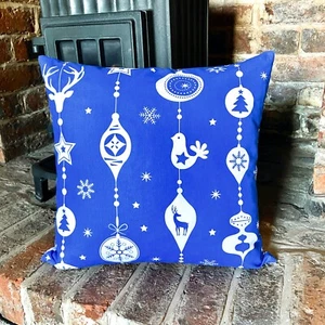 661. CHRISTMAS BAUBLES WHITE ON BLUE 100% Cotton Cushion Cover.Various sizes - Picture 1 of 2