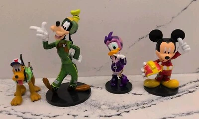 Juego de 4 figuras de goma PVC de Mickey Mouse y los corredores Roadster de Disney Foto 1 de 4