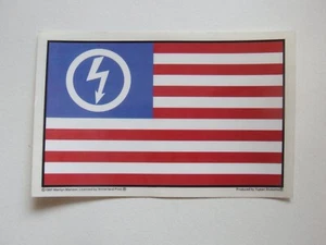 Pegatina Bandera Choque Marilyn Manson 1997 De Colección Rara Yujean Winterland 3.5" - Imagen 1 de 3