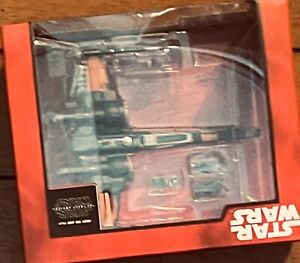 DISNEY STORE STAR WARS THE FORCE AWAKENS POE'S X WING FIGHTER DIE CAST VEHICLE