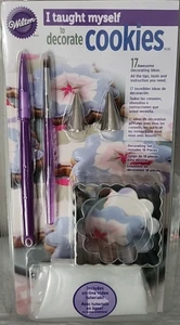 NEW "I Taught Myself Too- Decorate Cookies" Cookie Decorating Kit - B1 - Picture 1 of 2