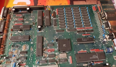 Commodore Amiga 2000 Mainboard /Motherboard non-working /complete 16-bit 100225 - Bild 1 von 3