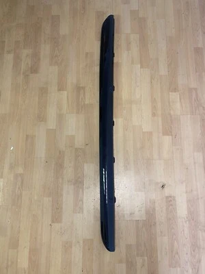 Gonna laterale originale Mini Countryman F60 bordo N/S (sinistra) 51777411085 - Immagine 1 di 4