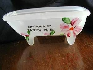 VTG ANTIQUE 1915 TIFFIN CLAMBROTH GLASS BATHTUB SOUVENIR FARGO N.D. NORTH DAKOTA - Picture 1 of 6