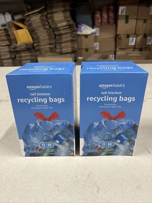 Bolsas de basura recicladas Amazon Basics azules, sin perfume, 13 galones, 120 unidades (2 paquetes) Foto 1 de 2