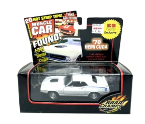 Road Champs 1970 Plymouth Hemi Cuda White KB Toys Exclusive 1:43 - READ - Picture 1 of 6