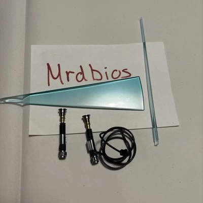 Hot Toys TMS095 Star Wars 1/6 Clon General Obi-Wan Kenobi Juego de sables de luz sueltos Foto 1 de 4