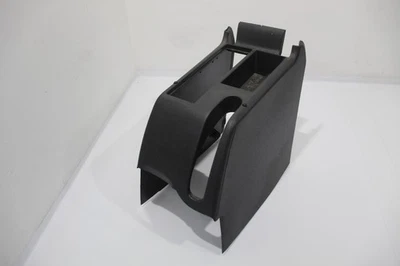Отделка центральной консоли ручного тормоза VW Golf 1K Mk5 1K0863323Q - Изображение 1 из 4