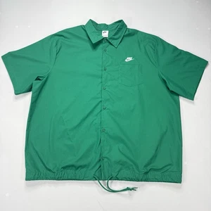 FN3902-365 Nike Club Men's Short-Sleeve Oxford Button-Up Shirt Green Sizes Vary - Picture 1 of 11