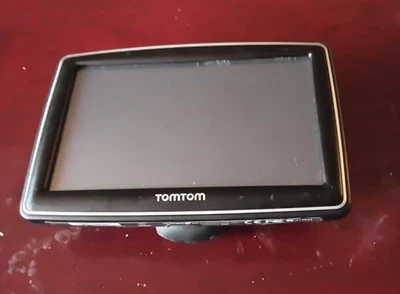TOMTOM XXL GPS Navigation N14644 - 5 inch -  Tom Tom Car Unit - Image 1 of 3