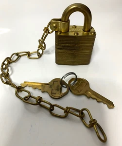 Cerradura maestra de latón vintage con llaves - Imagen 1 de 4
