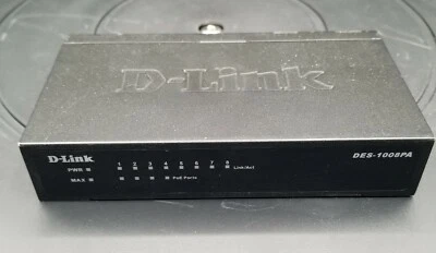 D-Link DES-1008PA 8 Port Fast Ethernet Switch With 4 PoE Ports, No Adapter - Image 1 of 3