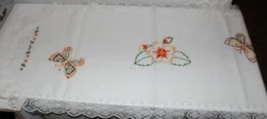 Vintage Laced edge Table Runner Dresser Scarf Embroidered Butterflies & flowers - Picture 1 of 4