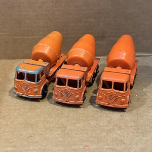 VTG 60s Diecast SMALL FLEET OF LESNEY MATCHBOX FODEN CEMENT MIXER No. 26 England - Picture 1 of 6