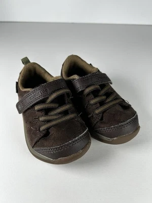 Кроссовки Stride Rite Made2Play Bonde коричневые для мальчиков размер 5 месяцев - Изображение 1 из 4