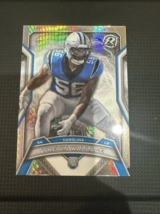 2025 Topps Resurgence Football - #116 Trevin Wallace (RC) Prizm Rifrattore - Foto 1 di 2
