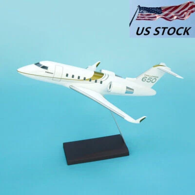 Avión corporativo Bombardier Challenger 650 modelo jet 21 cm/8 pulgadas 1:100 Foto 1 de 4