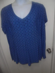 Top oscilante manga corta cuello en V estampado multicolor Roz & Ali para mujer talla 3X - Imagen 1 de 6